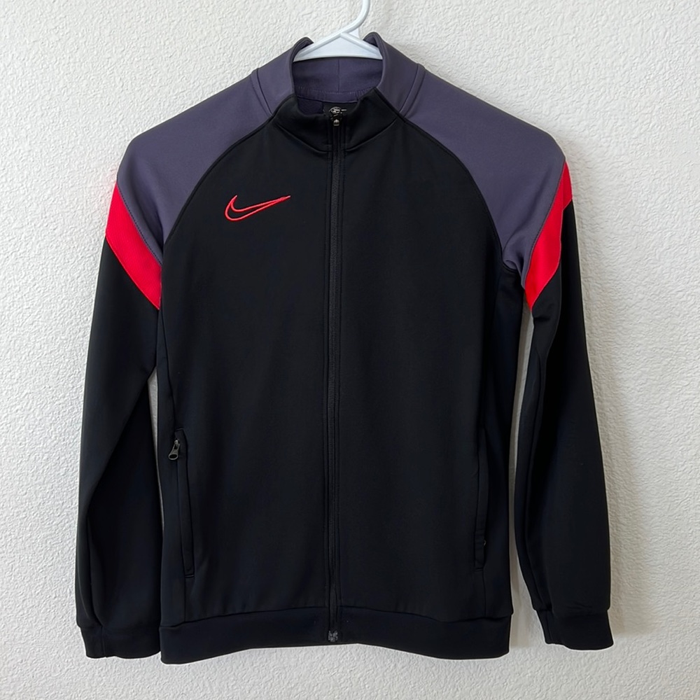 Nike Sweater